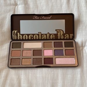 Too Faced Chocolate Eyeshadow Palette